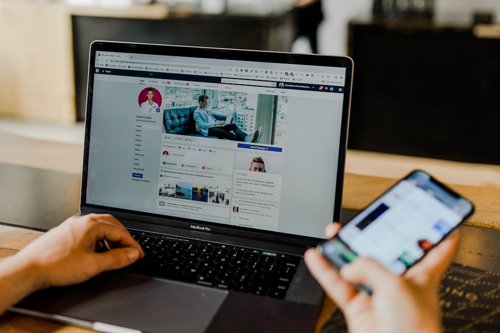 ManyChat chatbot redes sociales automatización